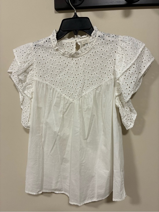 a new day Tops - A new day short sleeve top medium
